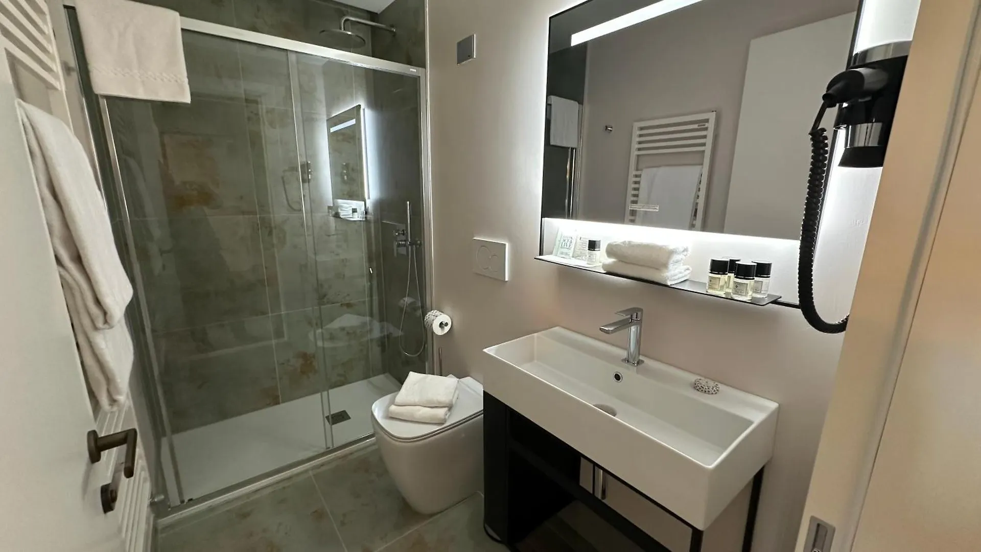 Ai Due Fanali Adults Only Hotel Venedig 3*,
