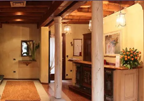 Hotel Ai Due Fanali Adults Only Venedig 3*,